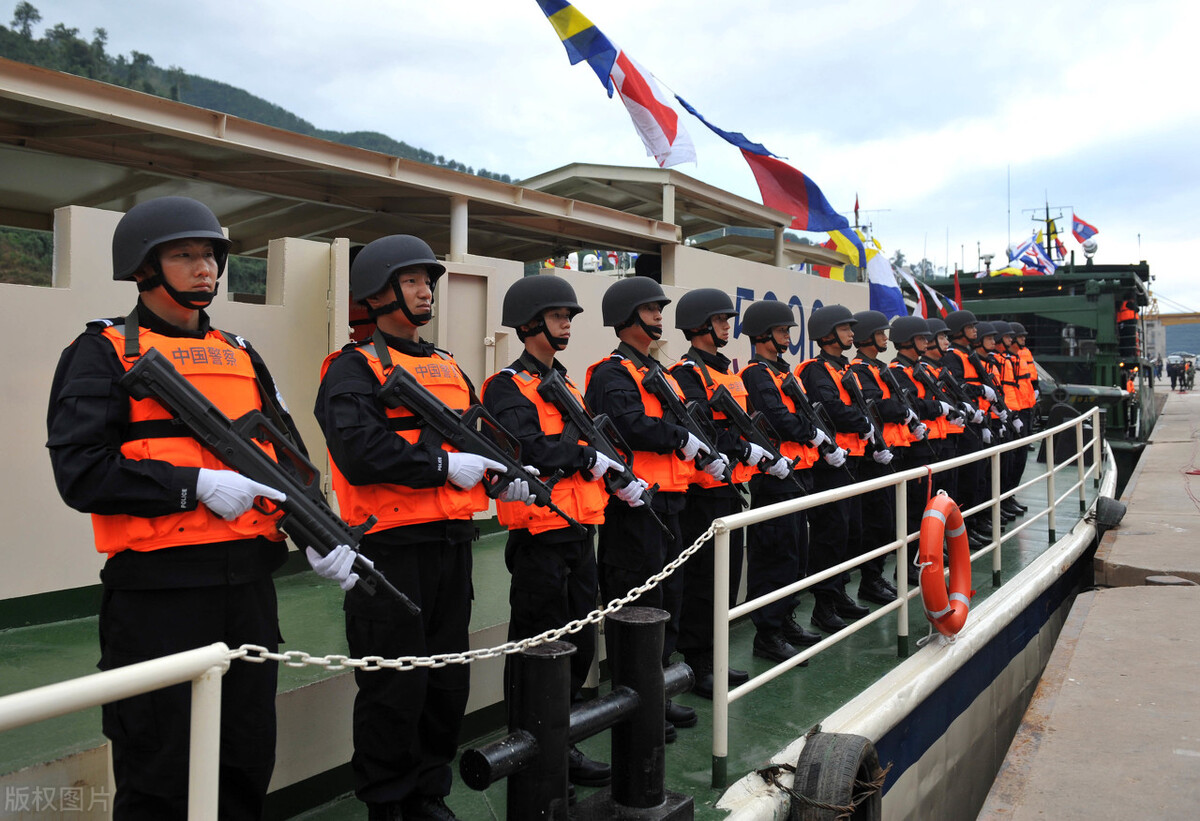 如果警察误抓你另外警察能抓他吗,我报警对方被抓了我有影响吗