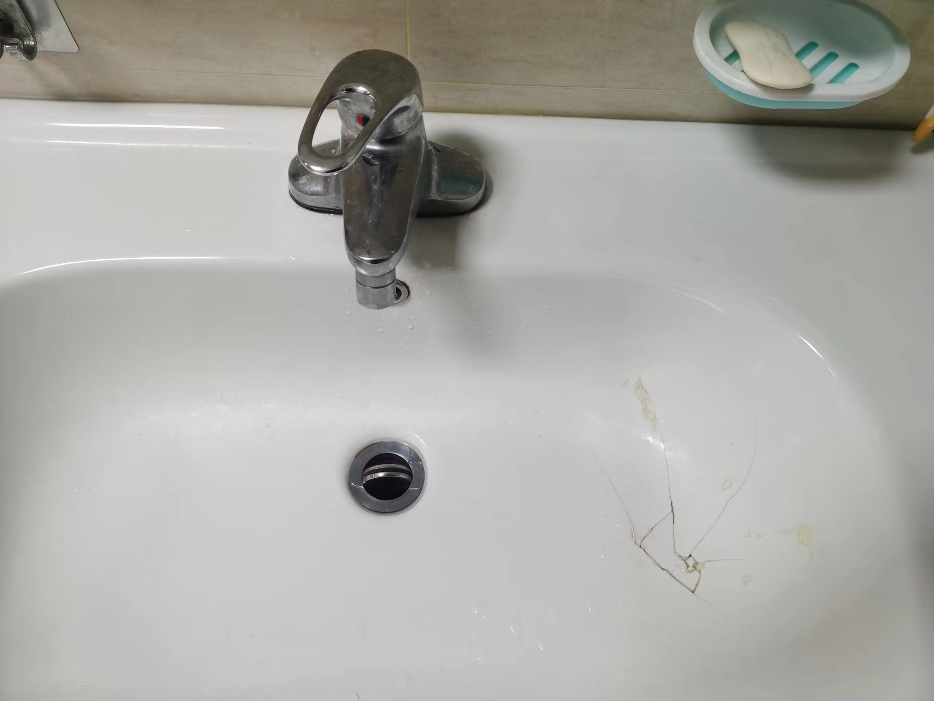 活了30年才知道这些食物处理技巧,家里裂缝一定要及时修补