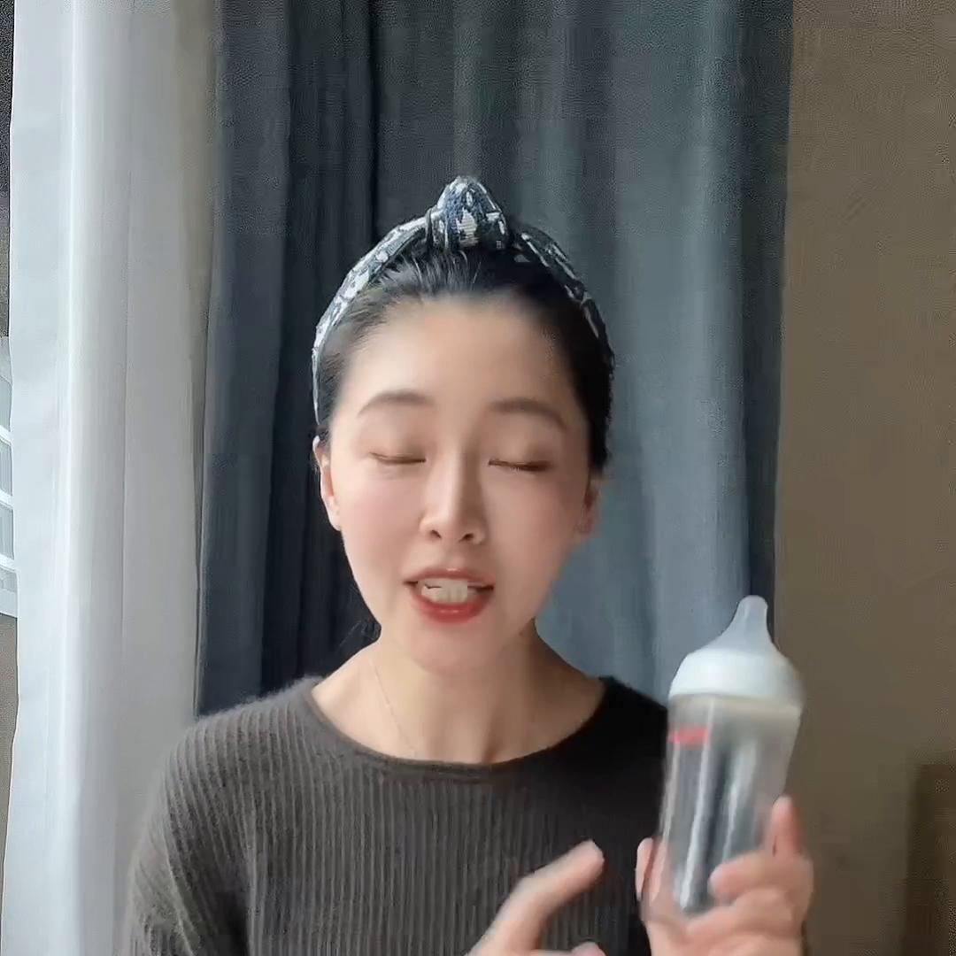 新手买奶瓶注意哪些事项,第一次当妈妈踩了很多坑