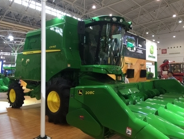 农机展联合收割机,农机联合收割机展会2020