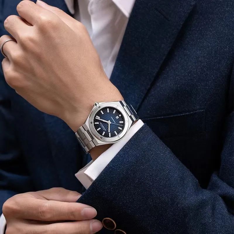 二奢腕表天梭美度,男士机械表美度和天梭哪个比较好