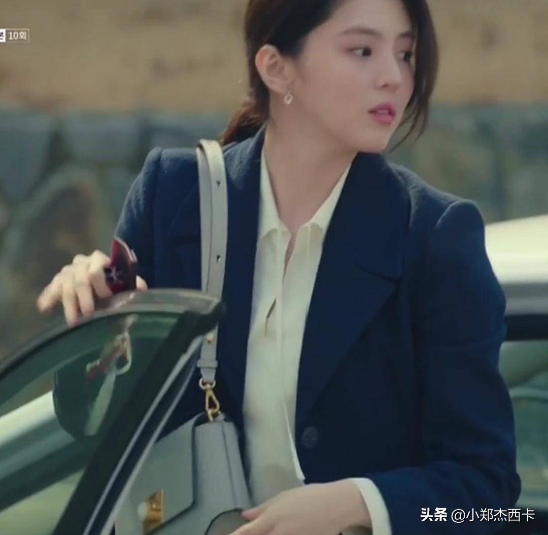 孙艺珍同款服装 (孙艺珍穿的什么牌子的衣服)