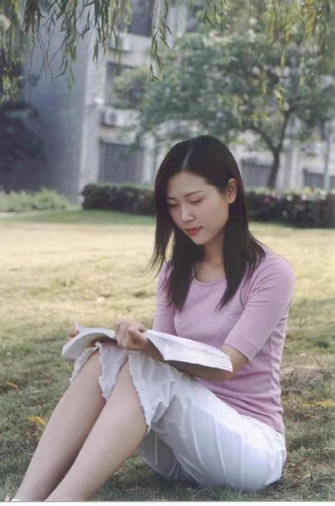 深大40位创新榜样之欧阳慧馨：“创业，梦想的激扬”