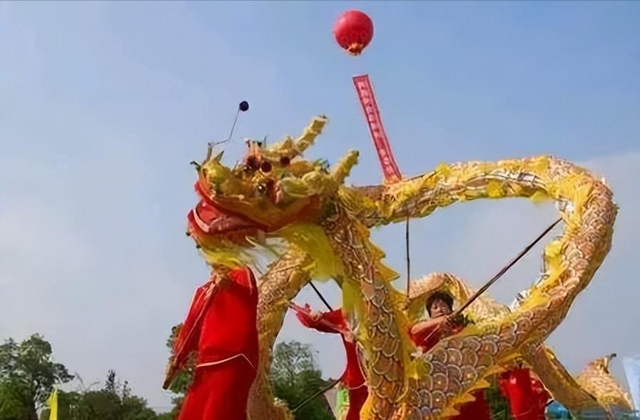 二月二龙抬头故事和习俗,中国传统文化二月二龙抬头的传说