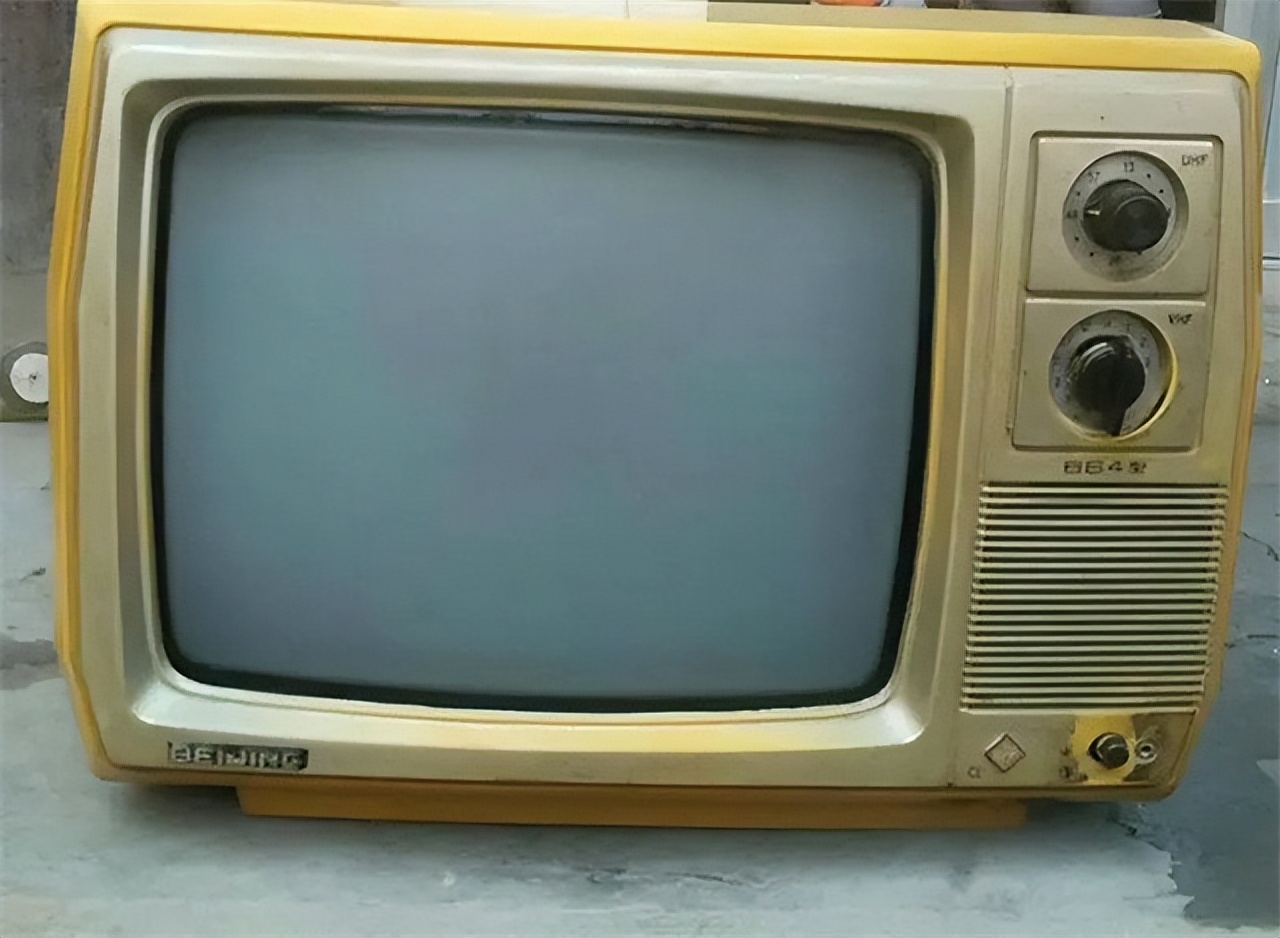 毛*东泽**时代的十大名牌，太珍贵了，你用过几种？