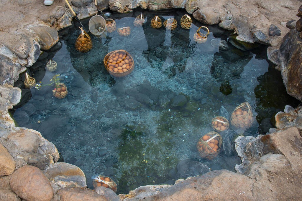 壹邦小知识：空腹能泡温泉吗泡温泉需要穿内衣和*裤内**吗