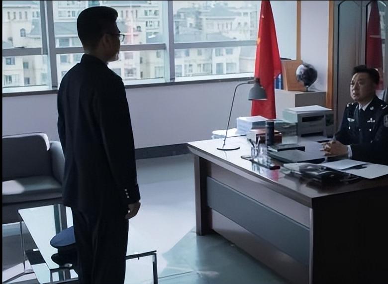 破冰行动蔡永强帮李飞摆平,破冰行动中李飞开的车是自己的吗