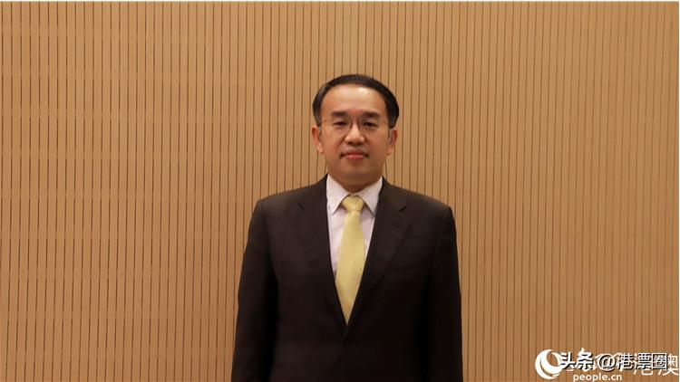 拼了！港府又放大招，花钱就能拿永居