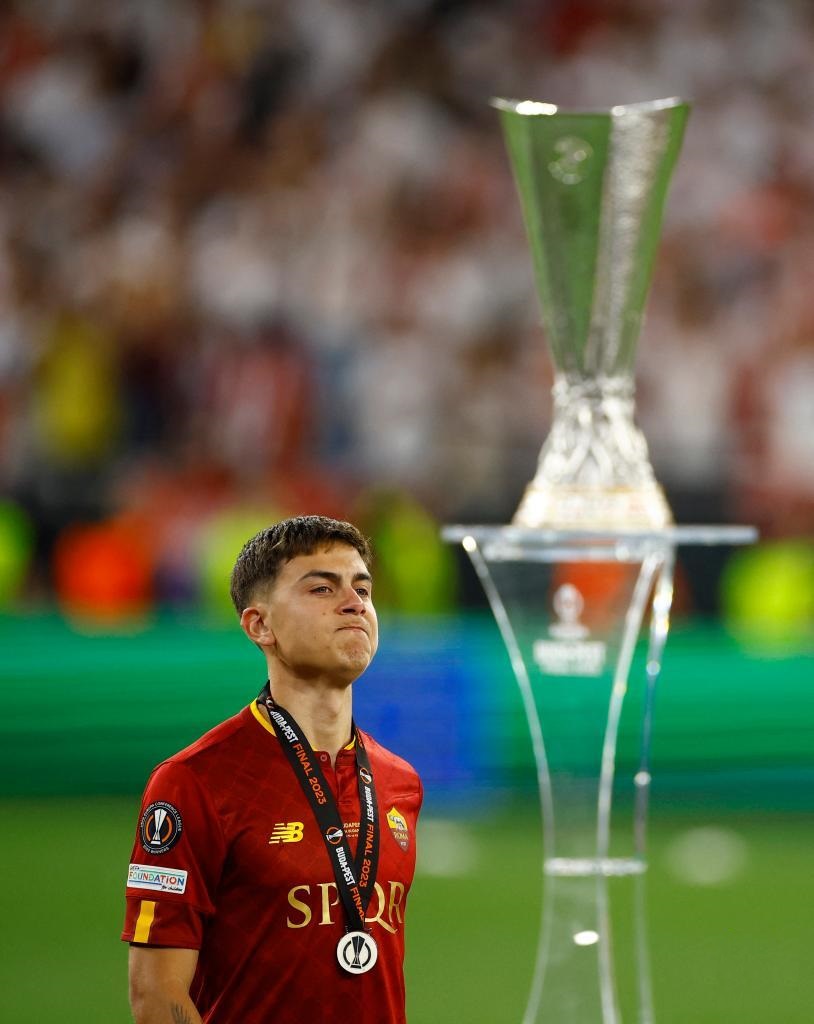 罗马欧联杯决赛哭泣,欧冠决赛失利痛哭