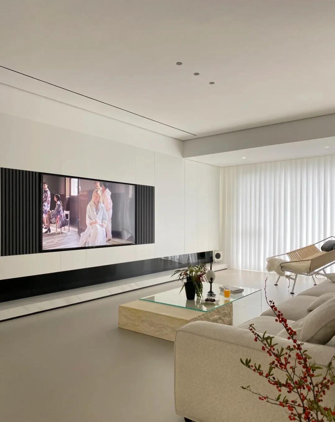 近日浙江一女子晒出自建房,辽宁一女子晒160新家装修