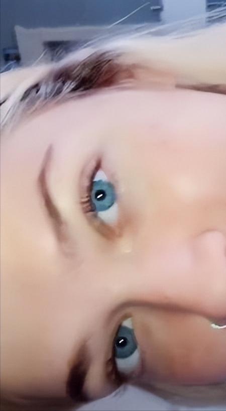 外国网友吃验孕棒里的“药片”紧急避孕，真管用吗？