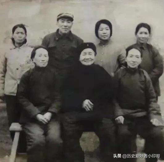 二姨家的羊皮褥子，一个平凡家庭的不平凡抗战故事