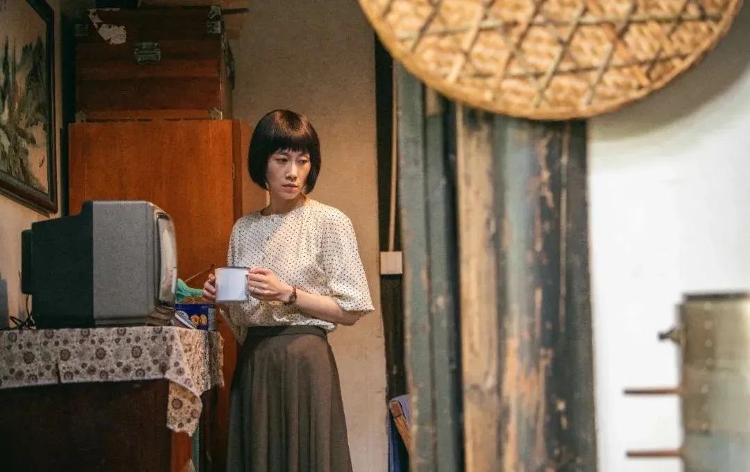 温峥嵘觉醒大结局,毒刺温峥嵘穿旗袍