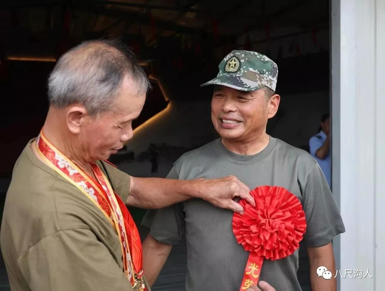 英雄都是怎么样的,英雄需要什么