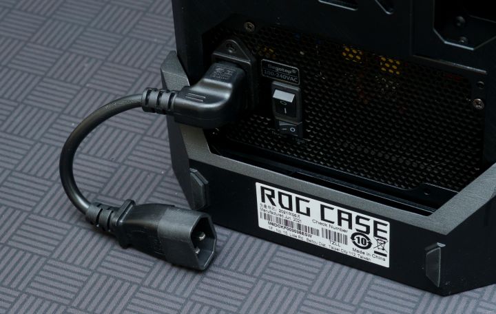 rogz11主机,rogz11可以配什么主板