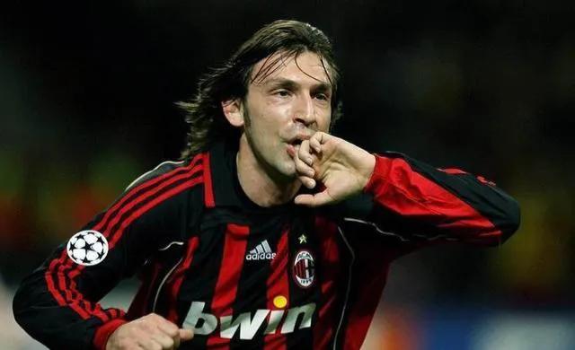 足坛进攻最强后卫,世界足坛现役最佳进攻型中场是谁