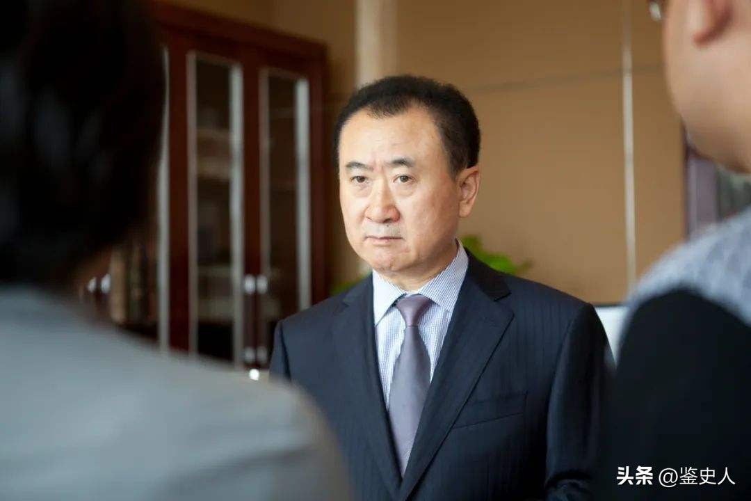 王健林的秘书年薪多少钱,王健林的私人秘书年薪