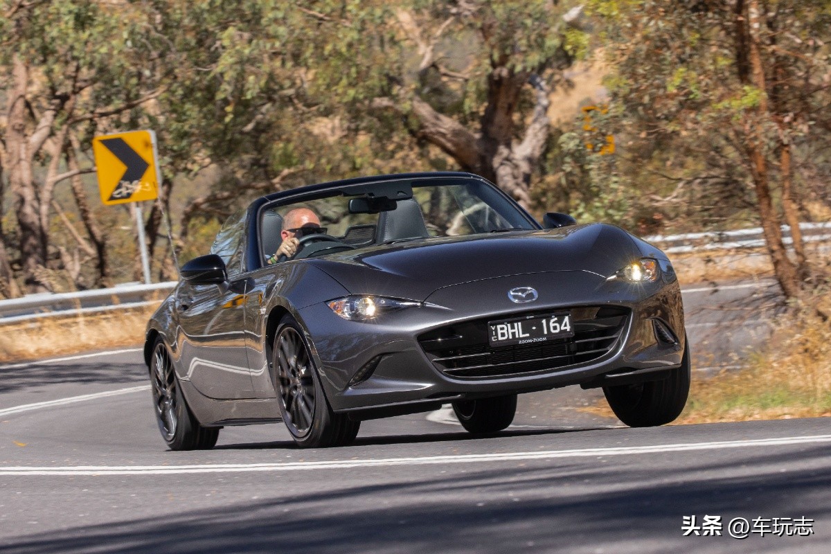 马自达mx-52018款硬顶,马自达mx-52018款手动
