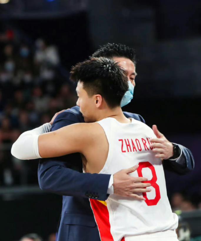 杜锋指导广东三连冠,杜锋谈3年执教经历完整版