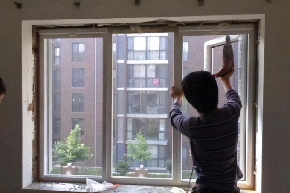 隐形纱门的网绳坏了怎么安上,隐形纱门坏了怎么修理