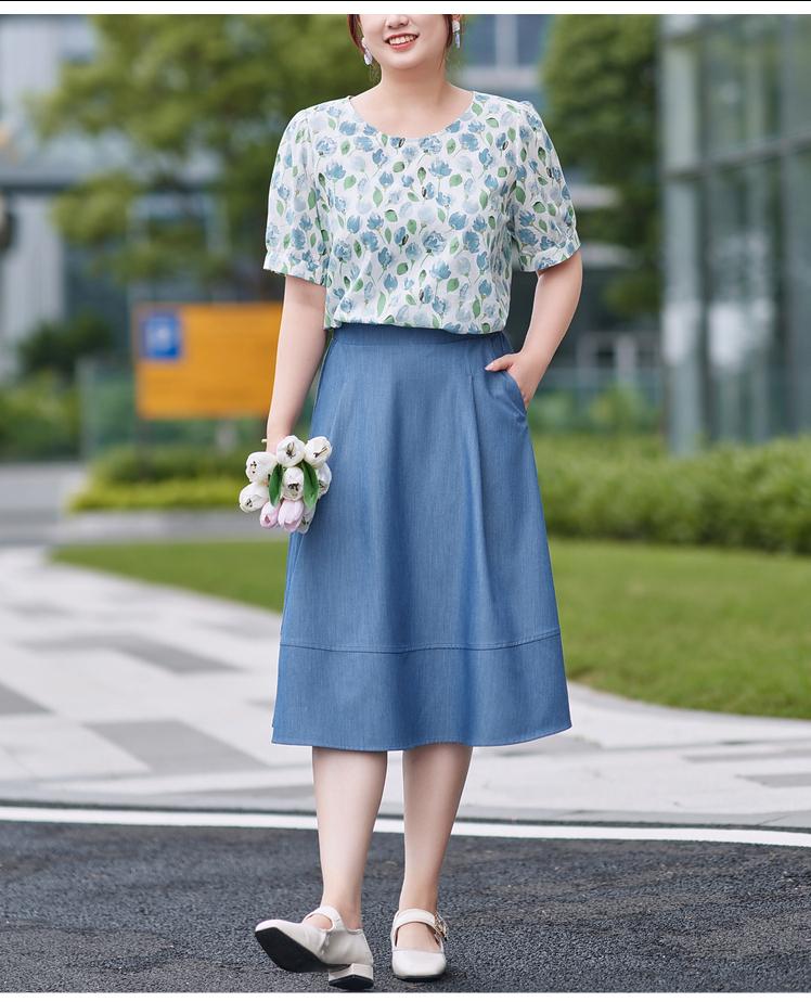 四十多岁人比较微胖穿流行女装,今年最流行的衣服女装30-40岁微胖