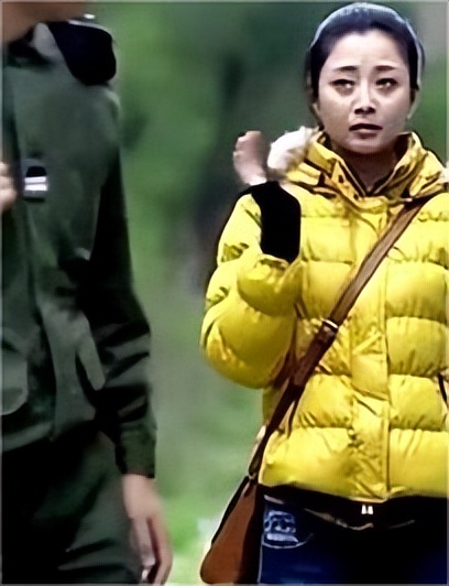 殷桃年轻时颜值巅峰,殷桃回眸一笑百媚生