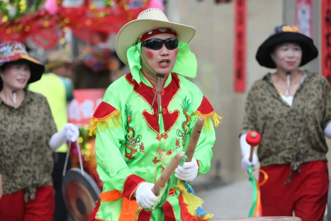 海南端午习俗|儋州“泊潮海龙舟”现场超燃