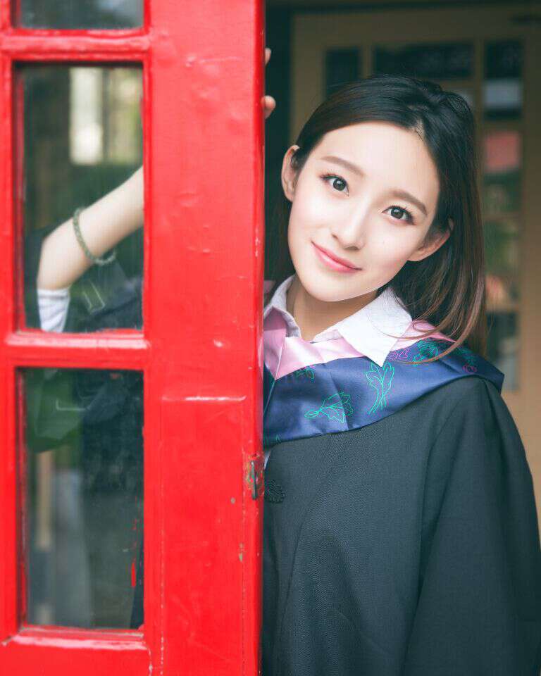 李思思朱迅谁能成为央视一姐,欧阳夏丹李思思