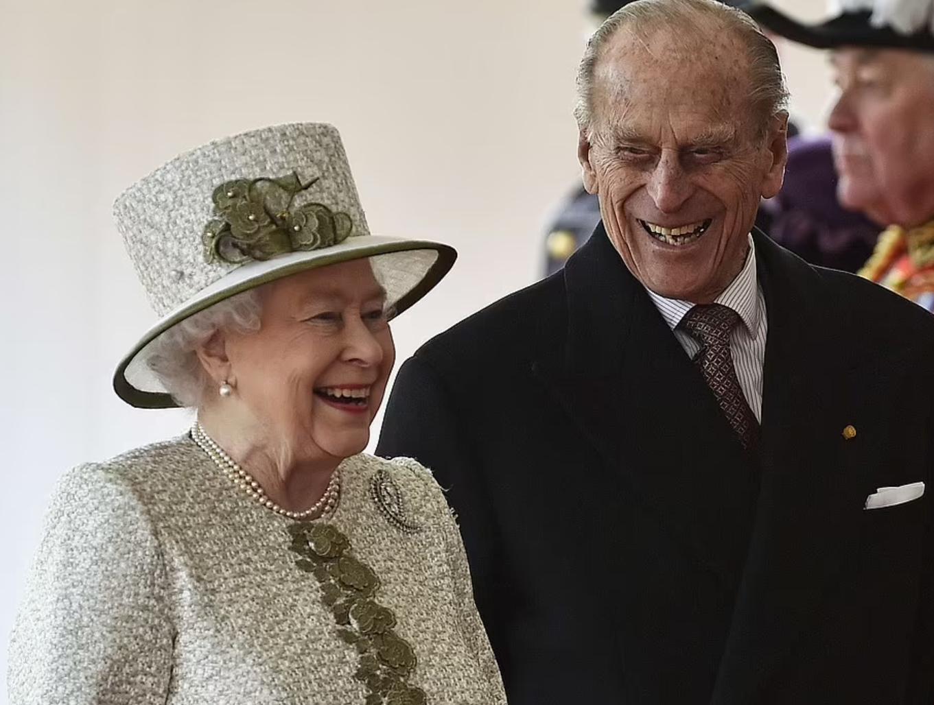 英国女王的婚姻历程,英国女王的爱情文案