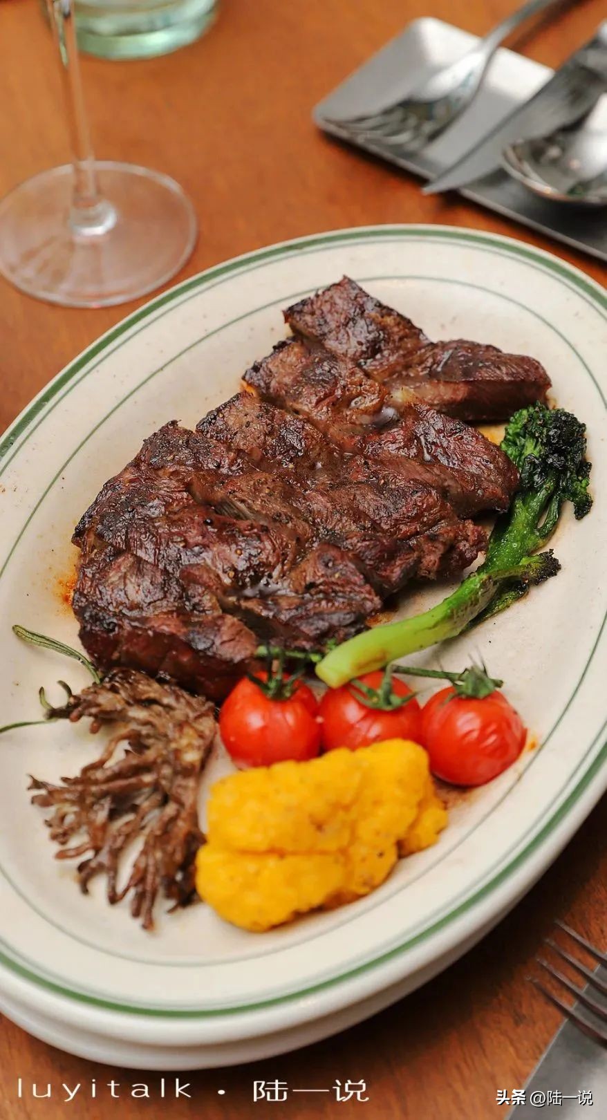 花3500元到牛排馆刷菜单,澳洲、美洲、欧洲,龙虾,蛏王,和牛