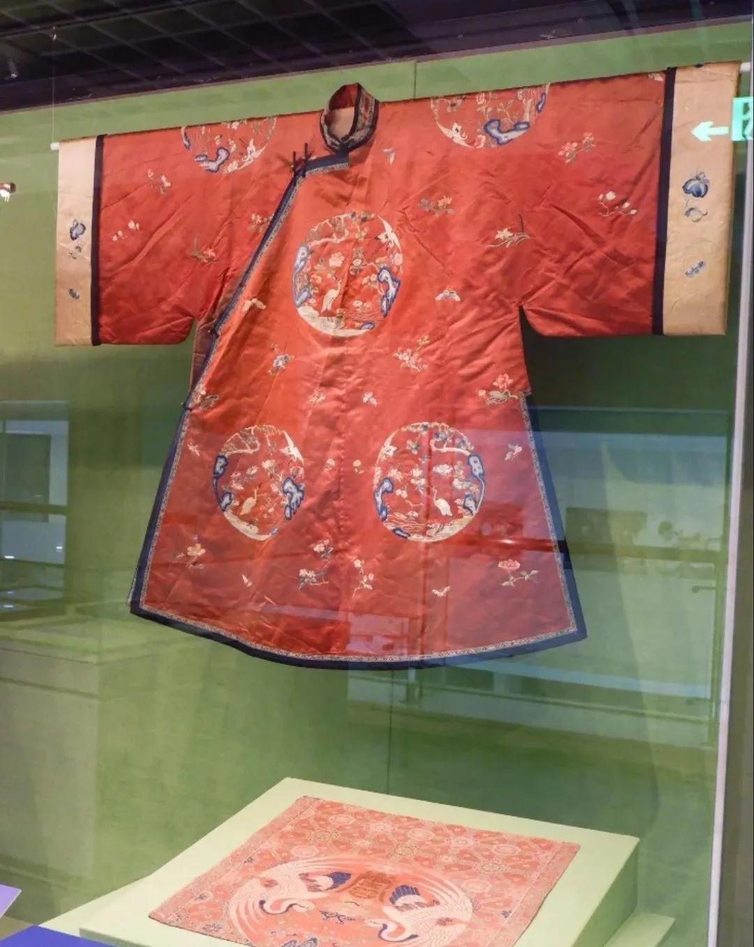 中国丝绸博物馆和中国之江博物馆,博物馆中国的服装