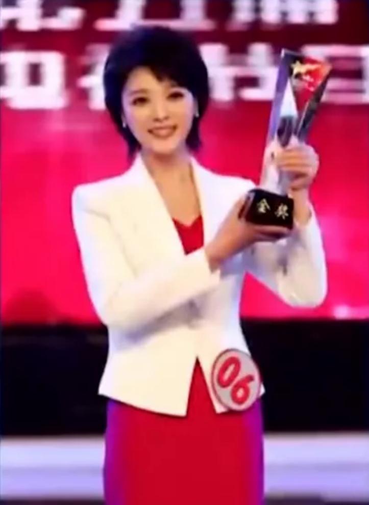 主持人胡蝶陆川怎么样了,主播胡蝶几岁嫁陆川