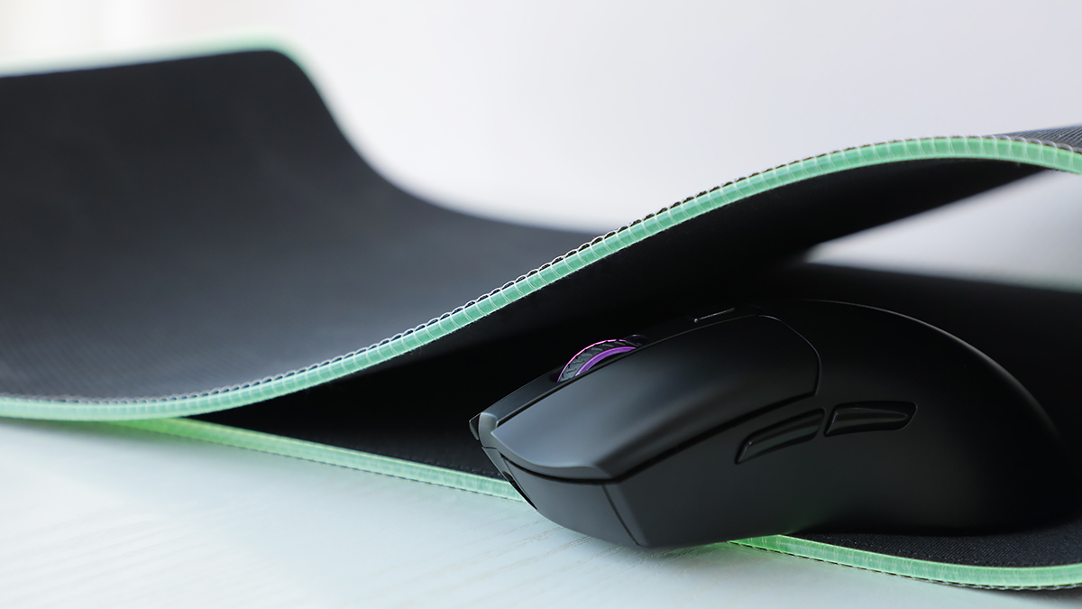 美加狮鼠标和罗技对比,美加狮mojom2游戏鼠标