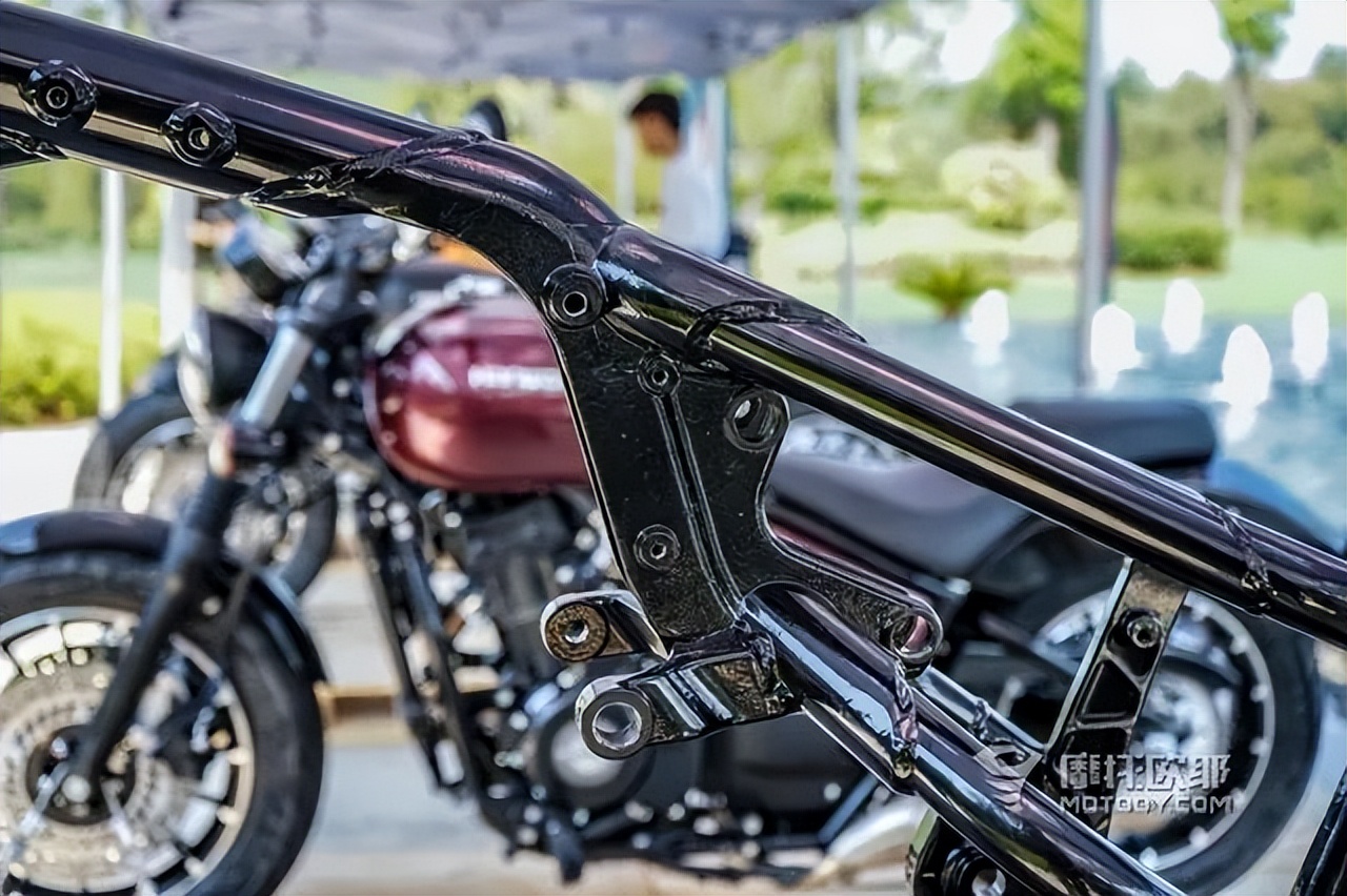 汉威bobberb40和金吉拉300,汉威bobber改双座