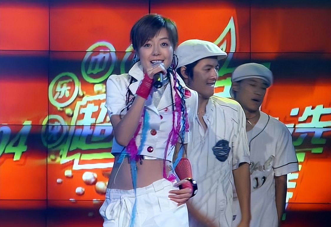 安又琪是哪一届的超级女声,安又琪是超女冠军吗