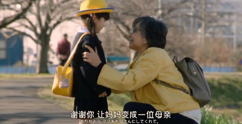 女儿沉迷网络早恋妈妈应该怎么说,青春期女孩沉迷手机怎么教育