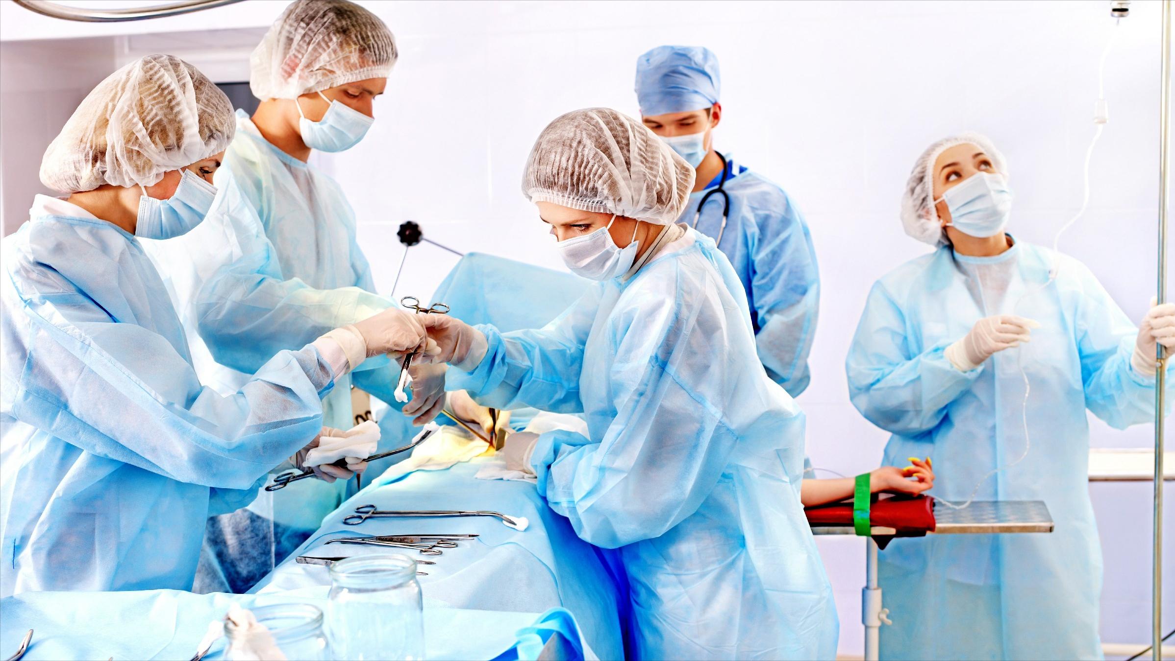 小孩身上的红痣可能是血管瘤,幼儿身上小红点富贵痣竟是血管瘤