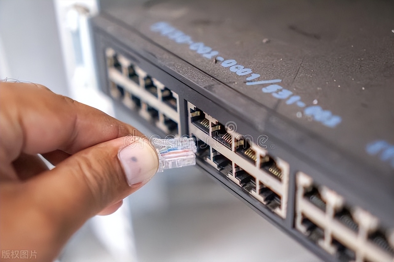 行业研究：互联网产业发展2022-2026年集线器市场需求攀升