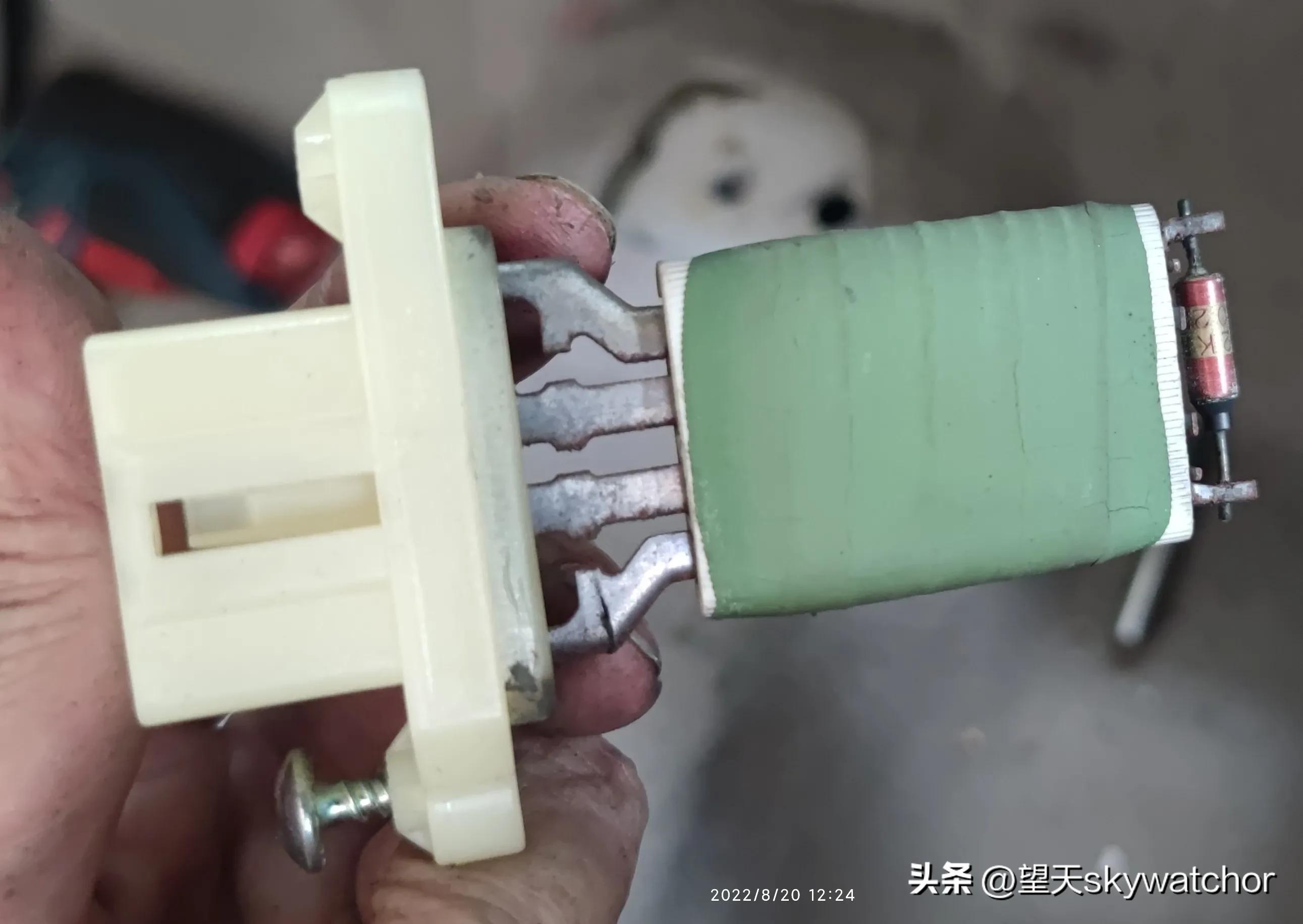 07福克斯鼓风机调速电阻,07款福克斯鼓风机电阻经常烧坏