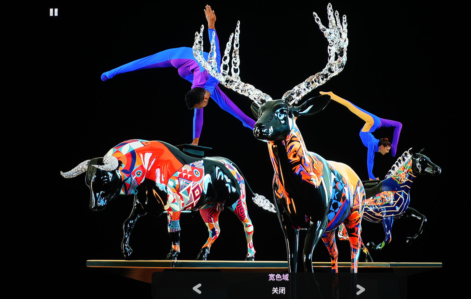 爱普生tz3000和明基4550,同价位投影仪和显示器