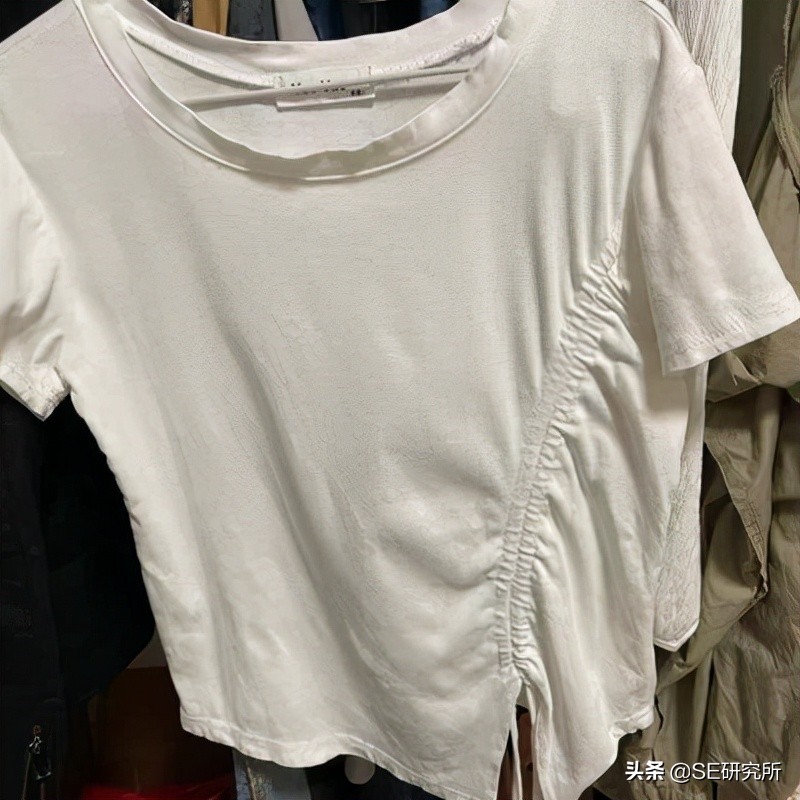 棉料衣服染上墨水怎么洗掉,棉白衣服有油渍怎么洗