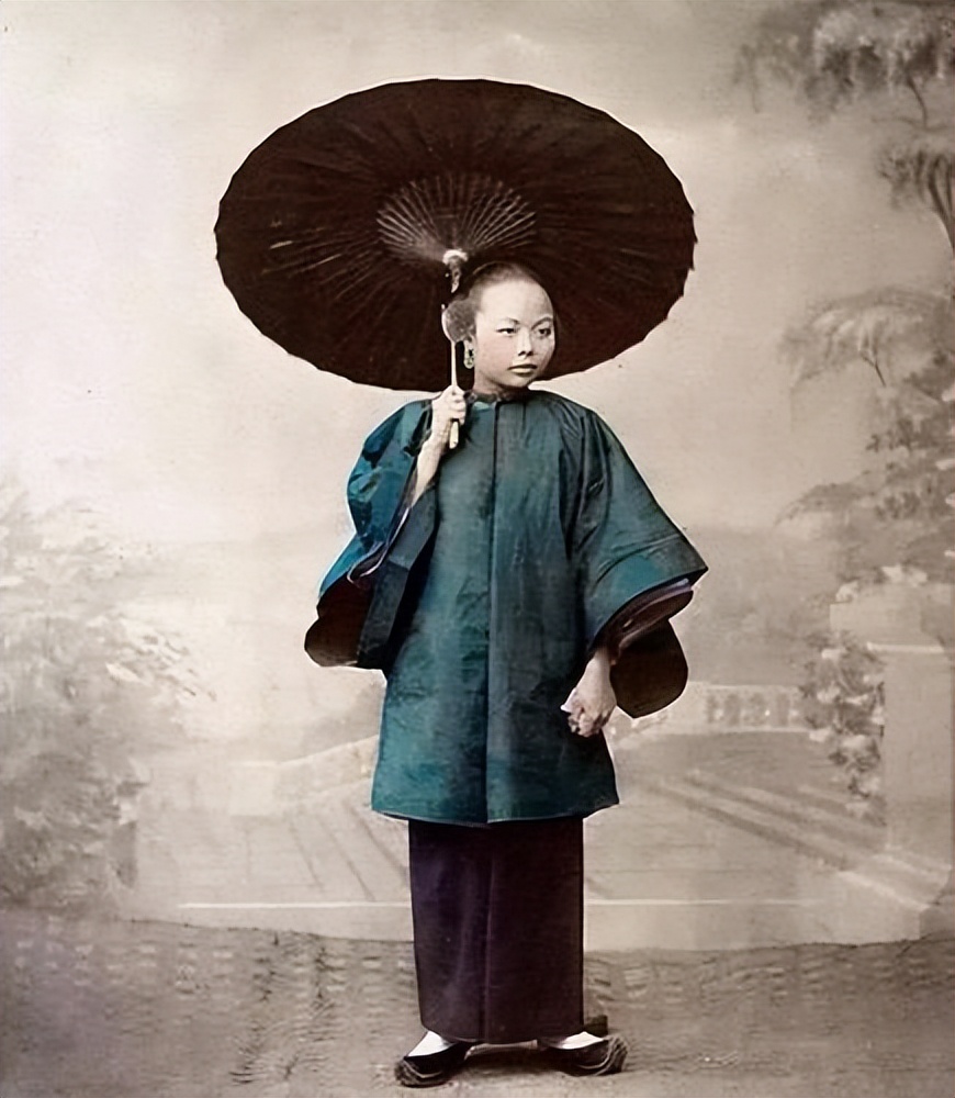 明清云南妇女生活研究：慈母歌颂的还是抚子有成的母亲吗？