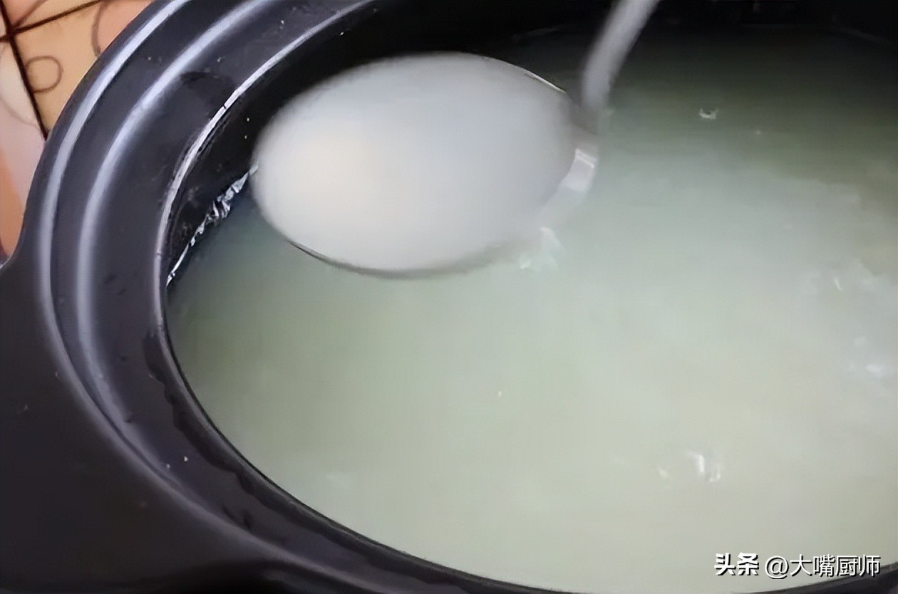 熬药的砂锅怎么开锅才不会开裂,新砂锅第一次怎么用才不开裂