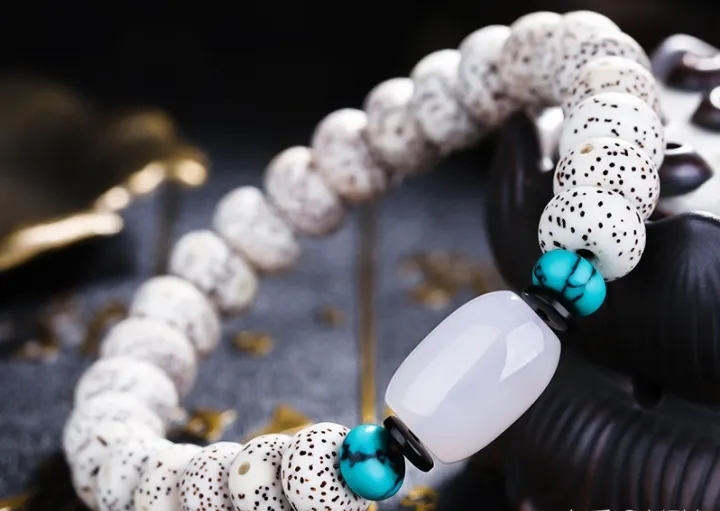 文玩手串材质推荐,新手如何选择文玩手串