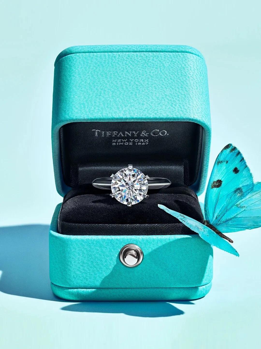 tiffanyco微笑项链,tiffany蒂芙尼手镯明星款