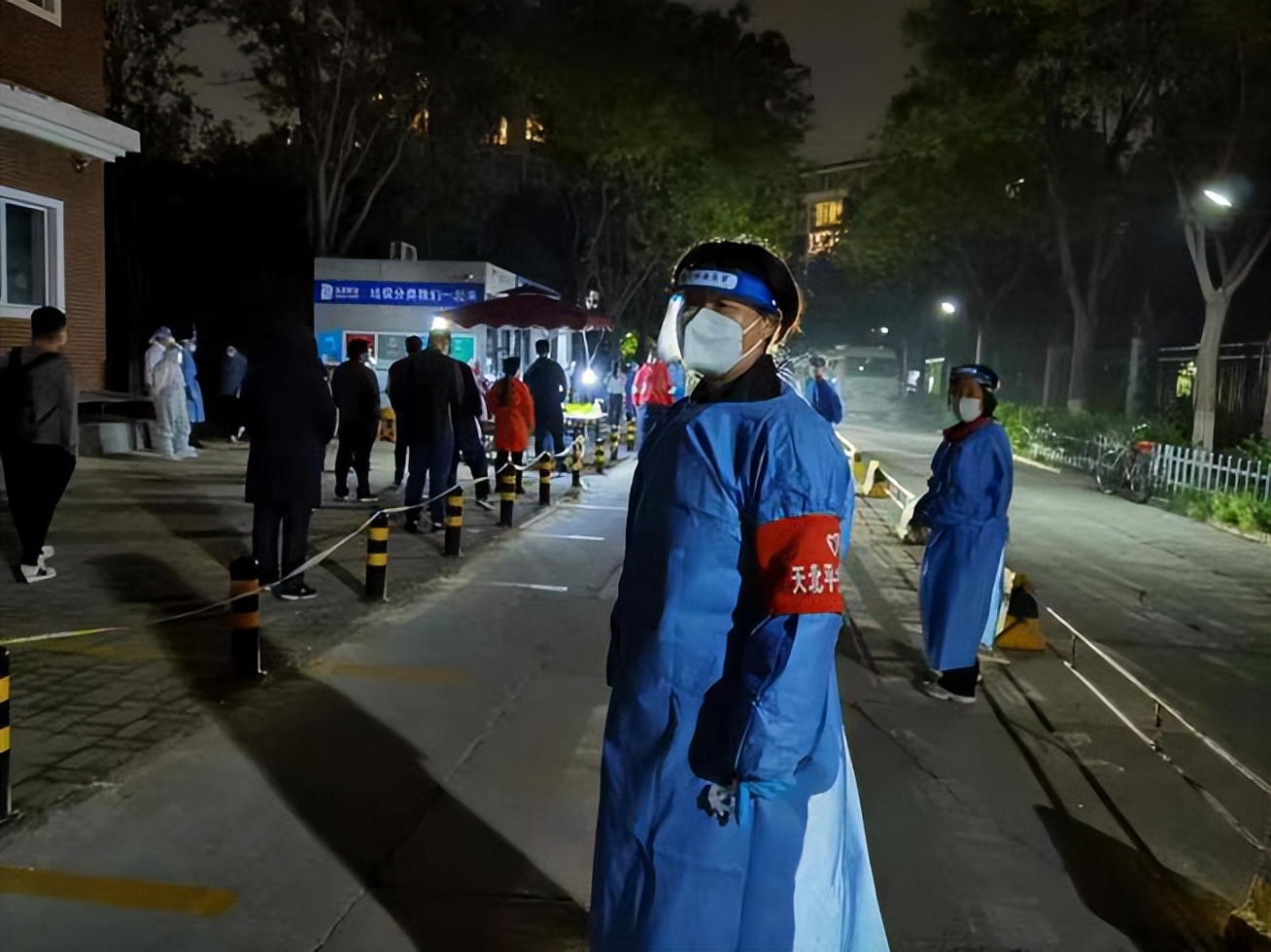 党员双报到助力社区疫情防控,党建引领疫情防控工作存在的问题