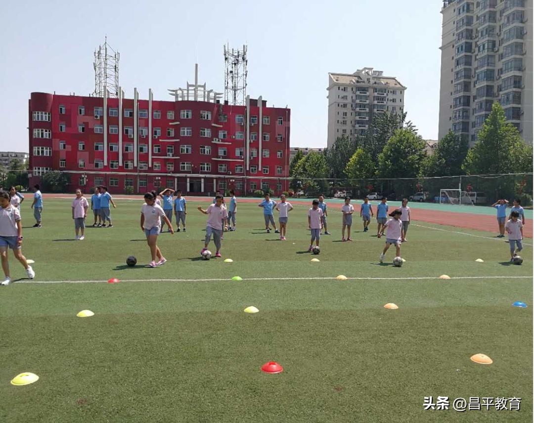 让足球文化在校园足球中发扬光大,校园足球文化节活动主题有哪些