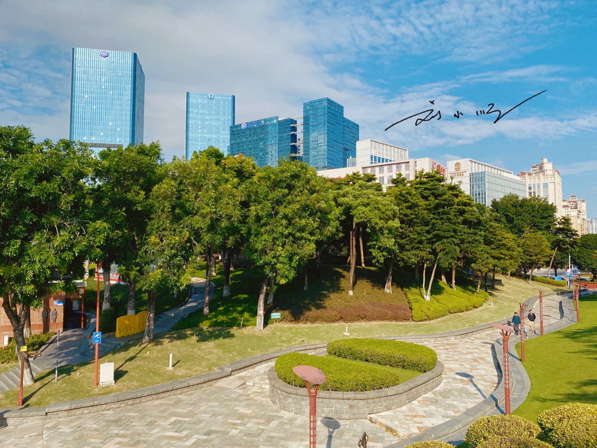 我国唯一一个有三个车牌的城市,中国唯一一个拥有三个车牌的城市