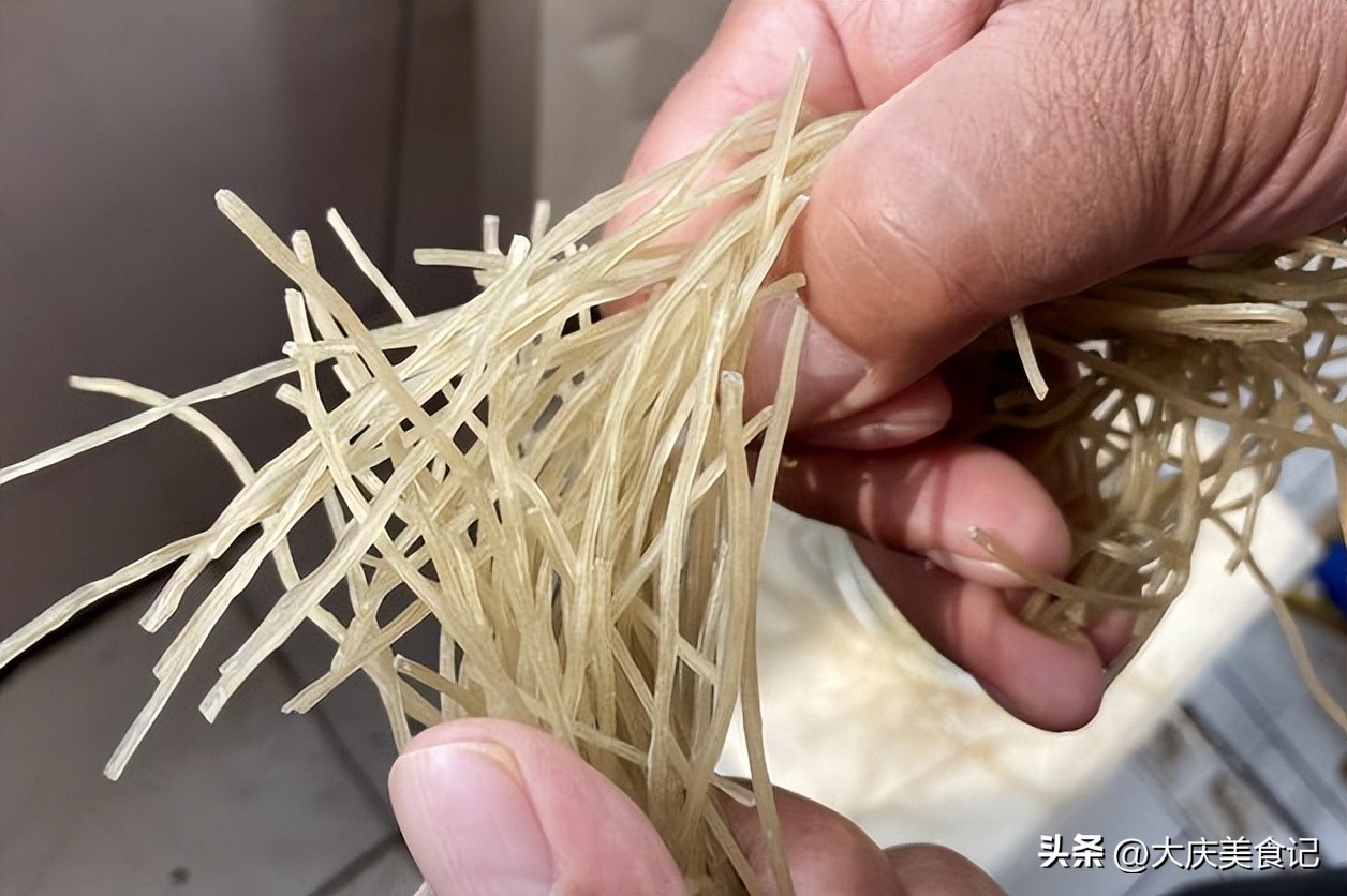 买红薯粉条怎么知道好坏,买粉条真假