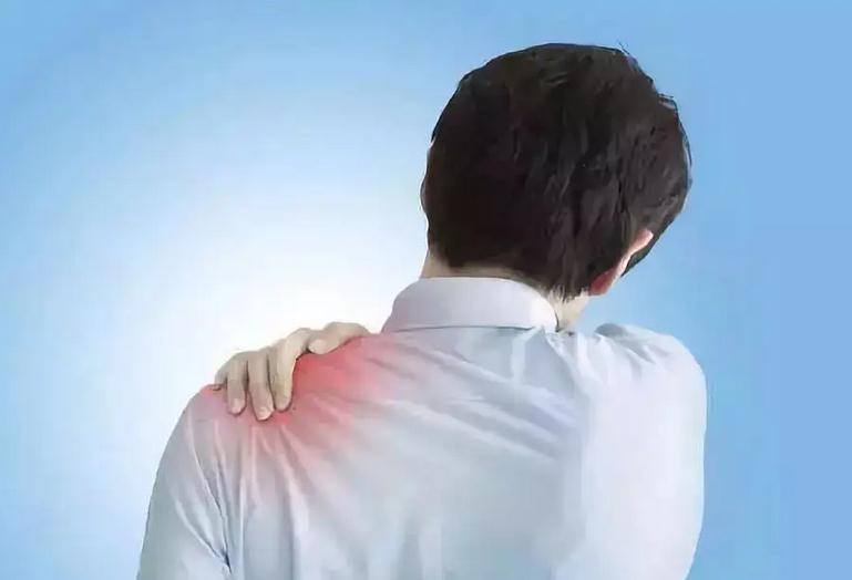 肩膀疼痛咔咔响怎么办缓解?肩膀疼痛咔咔响是一个比较普遍的问题